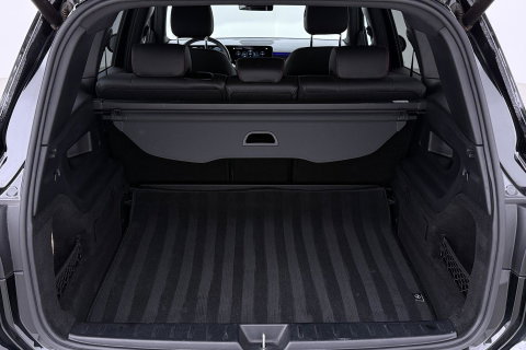 Mercedes-Benz GLB 200 Business Solution AMG | Night Pakket | Camera | Dodehoekdetectie | Stoelverwarming | Sfeerverlichting