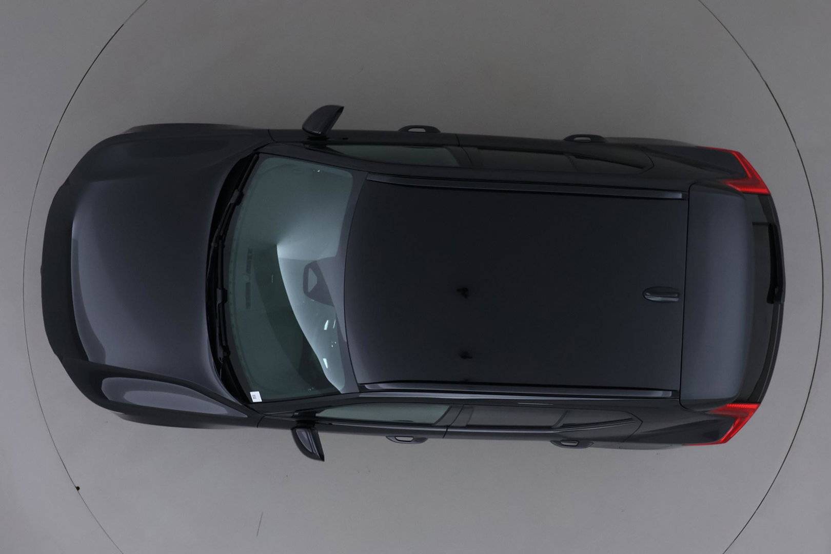 Volvo EX40 Single Motor Extended Range Plus Black Ed. 82 kWh | 360° Camera | ACC | 20 Inch | Stoel+Stuurverwarming | Harman/Kardon