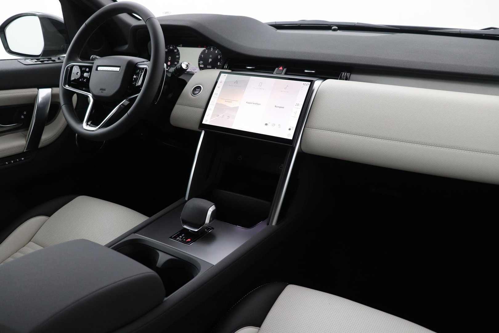 Land Rover Discovery Sport P270e PHEV Dynamic SE | ClearSight | 360° Camera | ACC | Meridian Sound