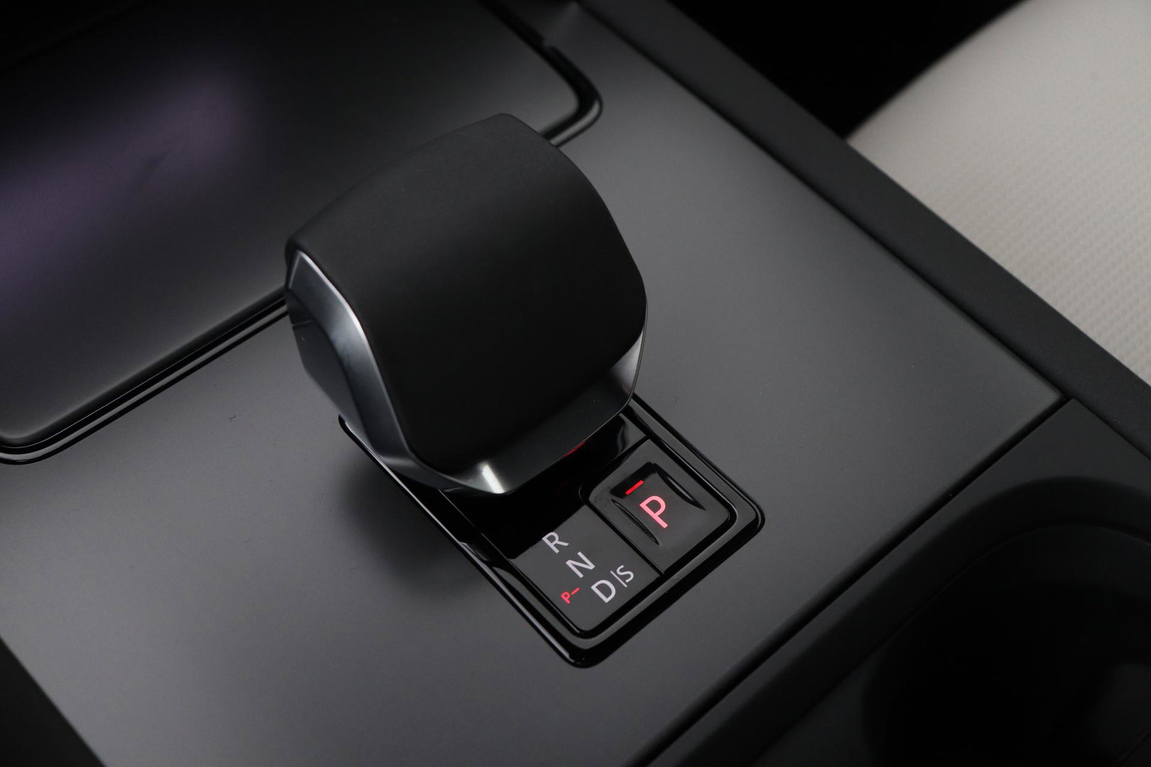 Land Rover Discovery Sport P270e PHEV Dynamic SE | ClearSight | 360° Camera | ACC | Meridian Sound
