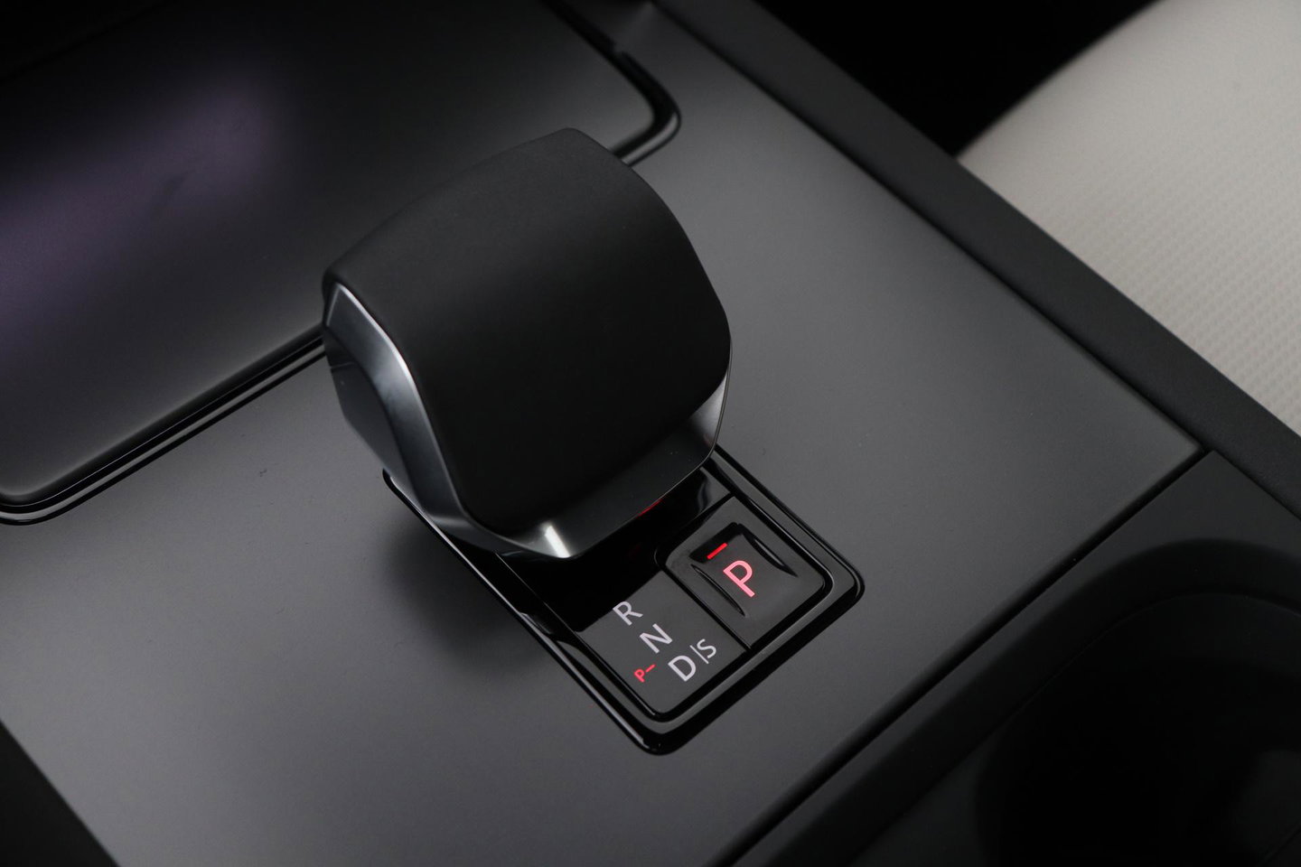 Land Rover Discovery Sport P270e PHEV Dynamic SE | ClearSight | 360° Camera | ACC | Meridian Sound