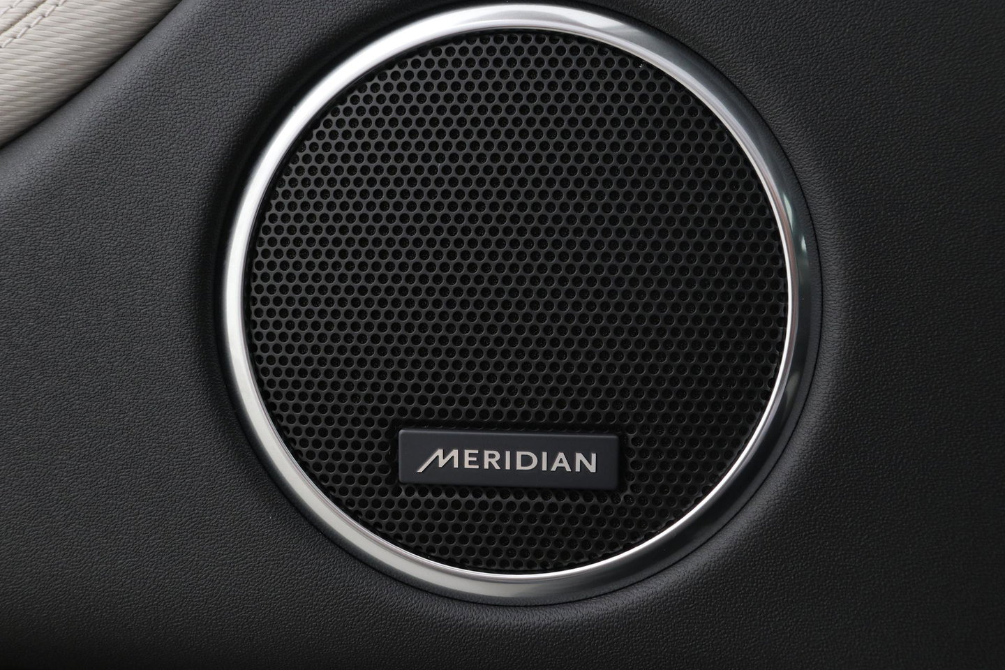 Land Rover Discovery Sport P270e PHEV Dynamic SE | ClearSight | 360° Camera | ACC | Meridian Sound