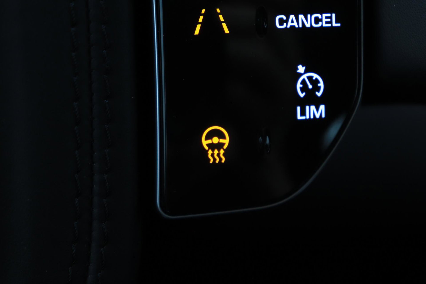 Land Rover Discovery Sport P200 2.0 S | ACC | ClearSight | Camera | Stoel+Stuurverwarming | Dodehoekdetectie | Leder