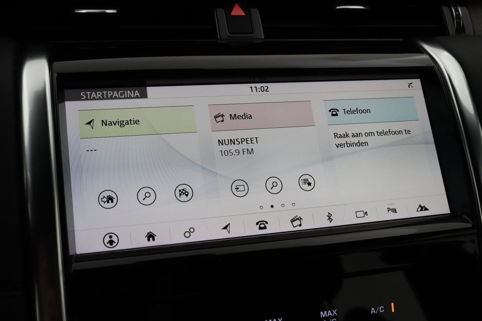 Land Rover Discovery Sport P200 2.0 S | ACC | ClearSight | Camera | Stoel+Stuurverwarming | Dodehoekdetectie | Leder