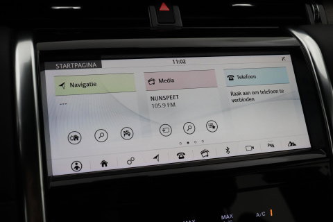 Land Rover Discovery Sport P200 2.0 S | ACC | ClearSight | Camera | Stoel+Stuurverwarming | Dodehoekdetectie | Leder