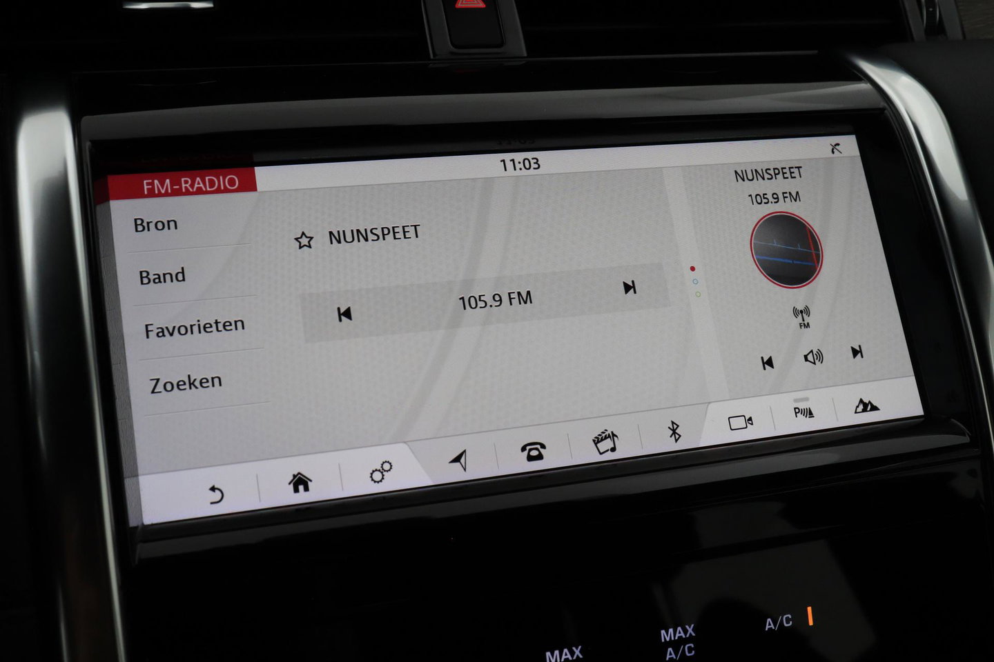 Land Rover Discovery Sport P200 2.0 S | ACC | ClearSight | Camera | Stoel+Stuurverwarming | Dodehoekdetectie | Leder