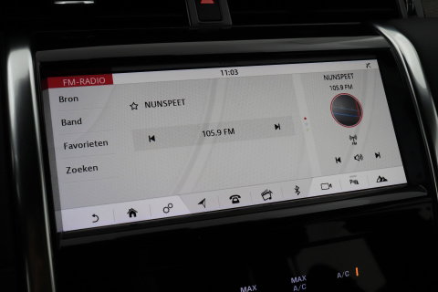Land Rover Discovery Sport P200 2.0 S | ACC | ClearSight | Camera | Stoel+Stuurverwarming | Dodehoekdetectie | Leder