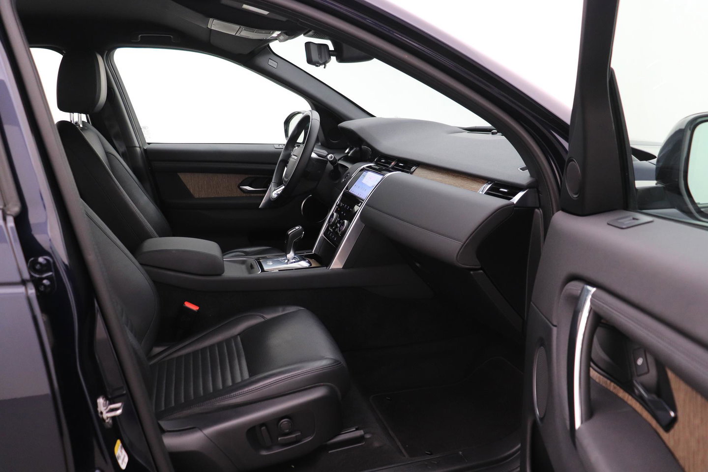 Land Rover Discovery Sport P200 2.0 S | ACC | ClearSight | Camera | Stoel+Stuurverwarming | Dodehoekdetectie | Leder