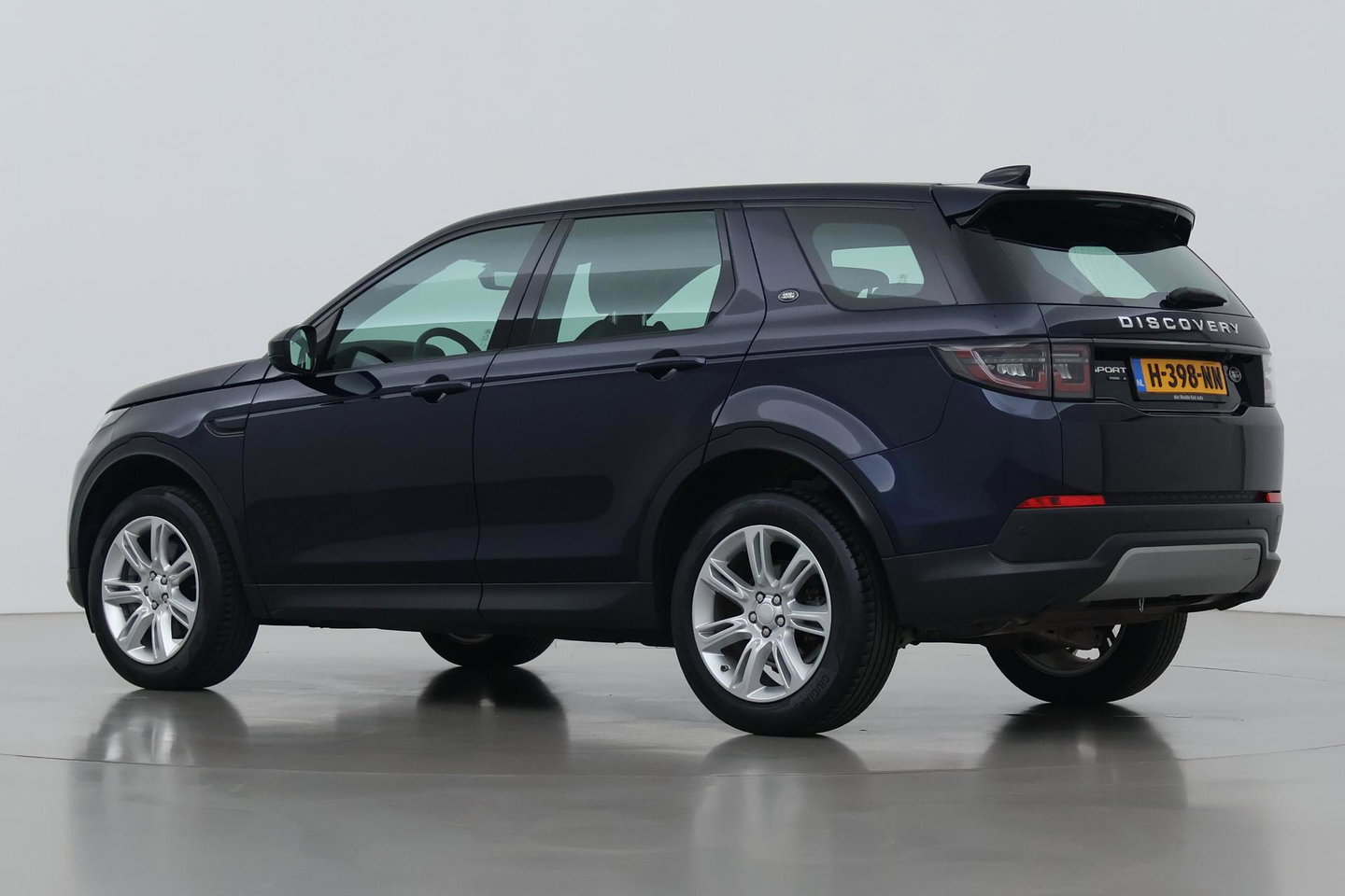 Land Rover Discovery Sport P200 2.0 S | ACC | ClearSight | Camera | Stoel+Stuurverwarming | Dodehoekdetectie | Leder