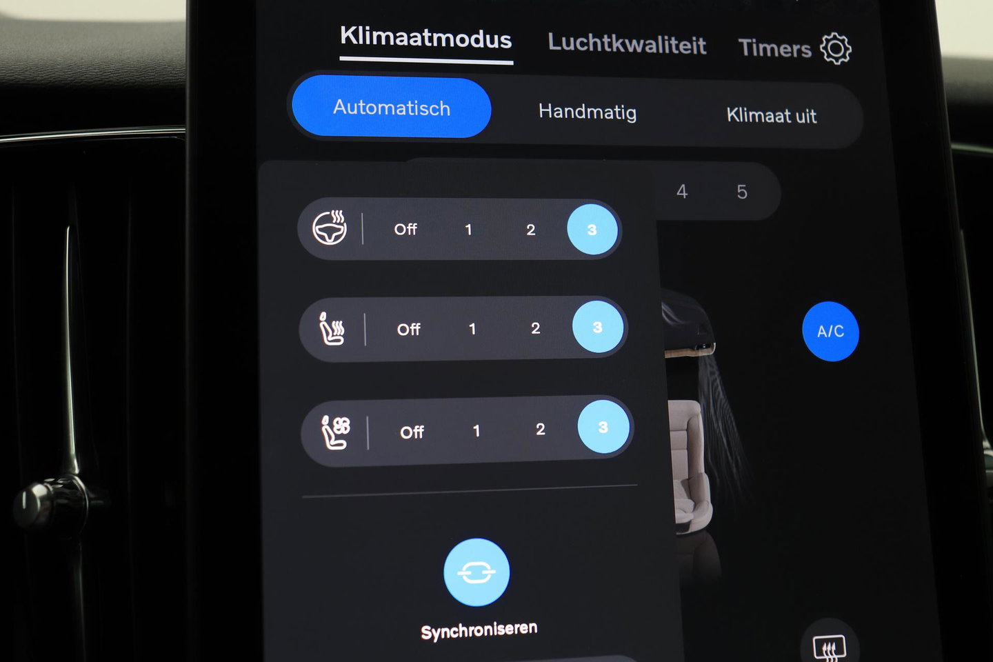Volvo XC60 T8 Plug-in hybrid Plus Dark | ACC | Harman/Kardon | Panoramadak | Head-Up | Memory | Stoelventilatie