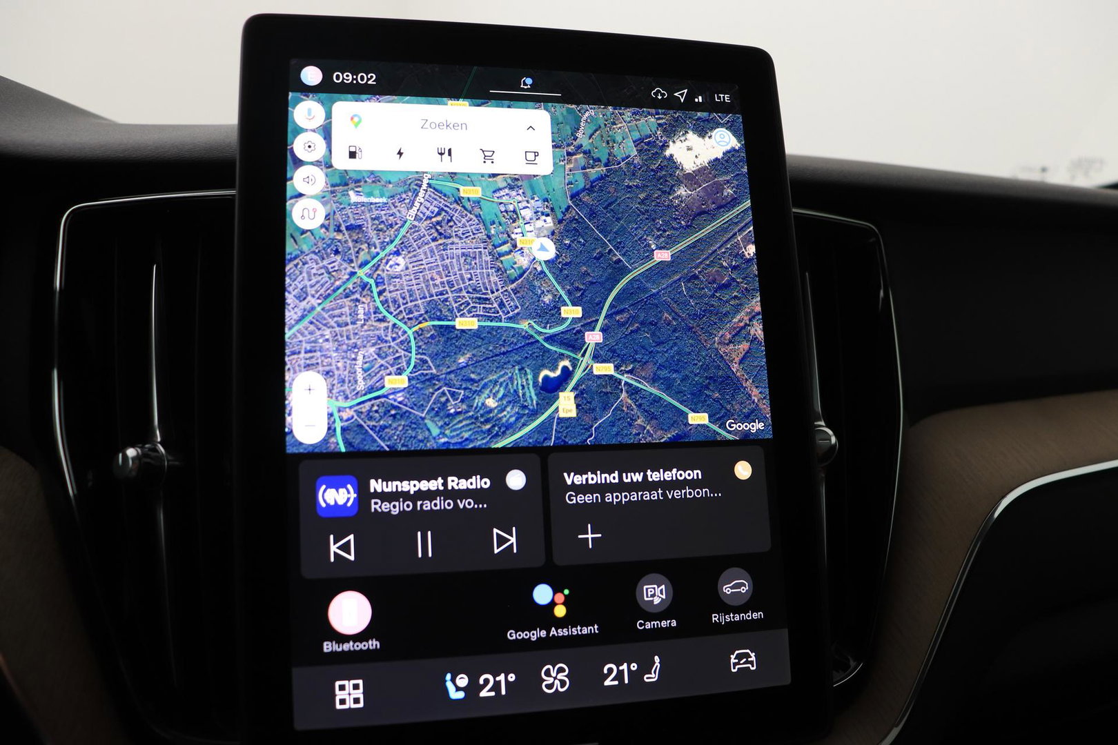 Volvo XC60 T8 Plug-in hybrid Plus Dark | ACC | Harman/Kardon | Panoramadak | Head-Up | Memory | Stoelventilatie