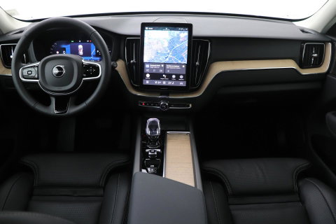 Volvo XC60 T8 Plug-in hybrid Plus Dark | ACC | Harman/Kardon | Panoramadak | Head-Up | Memory | Stoelventilatie