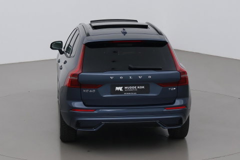 Volvo XC60 T8 Plug-in hybrid Plus Dark | ACC | Harman/Kardon | Panoramadak | Head-Up | Memory | Stoelventilatie