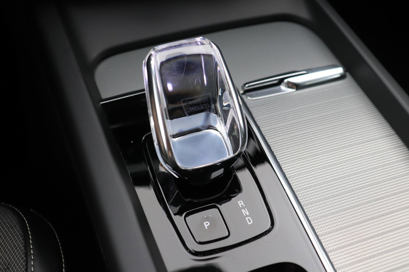 Volvo XC60 B4 Plus Dark | ACC | Camera | BLIS | Memory | Keyless | 19 Inch