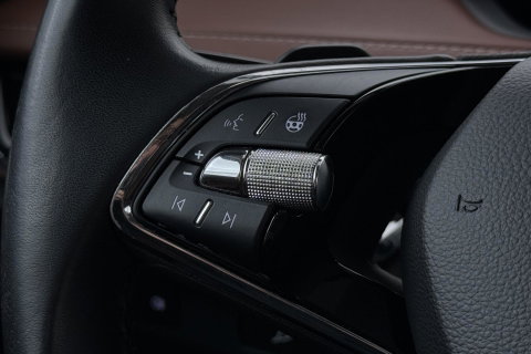 Škoda Enyaq iV 80 | Matrix LED | Camera | Stoel+Stuurverwarming | Verwarmbare Achterbank | Keyless | Leder | 19 Inch