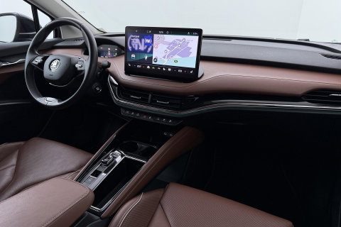 Škoda Enyaq iV 80 | Matrix LED | Camera | Stoel+Stuurverwarming | Verwarmbare Achterbank | Keyless | Leder | 19 Inch