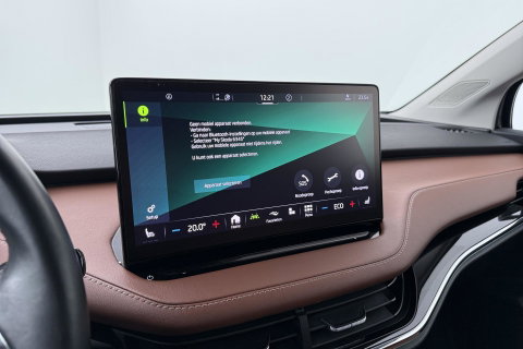 Škoda Enyaq iV 80 | Matrix LED | Camera | Stoel+Stuurverwarming | Verwarmbare Achterbank | Keyless | Leder | 19 Inch