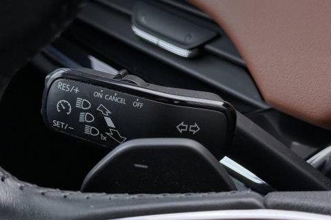 Škoda Enyaq iV 80 | Matrix LED | Camera | Stoel+Stuurverwarming | Verwarmbare Achterbank | Keyless | Leder | 19 Inch