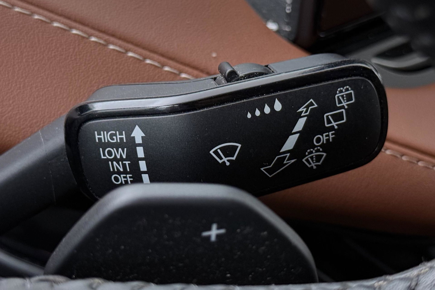 Škoda Enyaq iV 80 | Matrix LED | Camera | Stoel+Stuurverwarming | Verwarmbare Achterbank | Keyless | Leder | 19 Inch