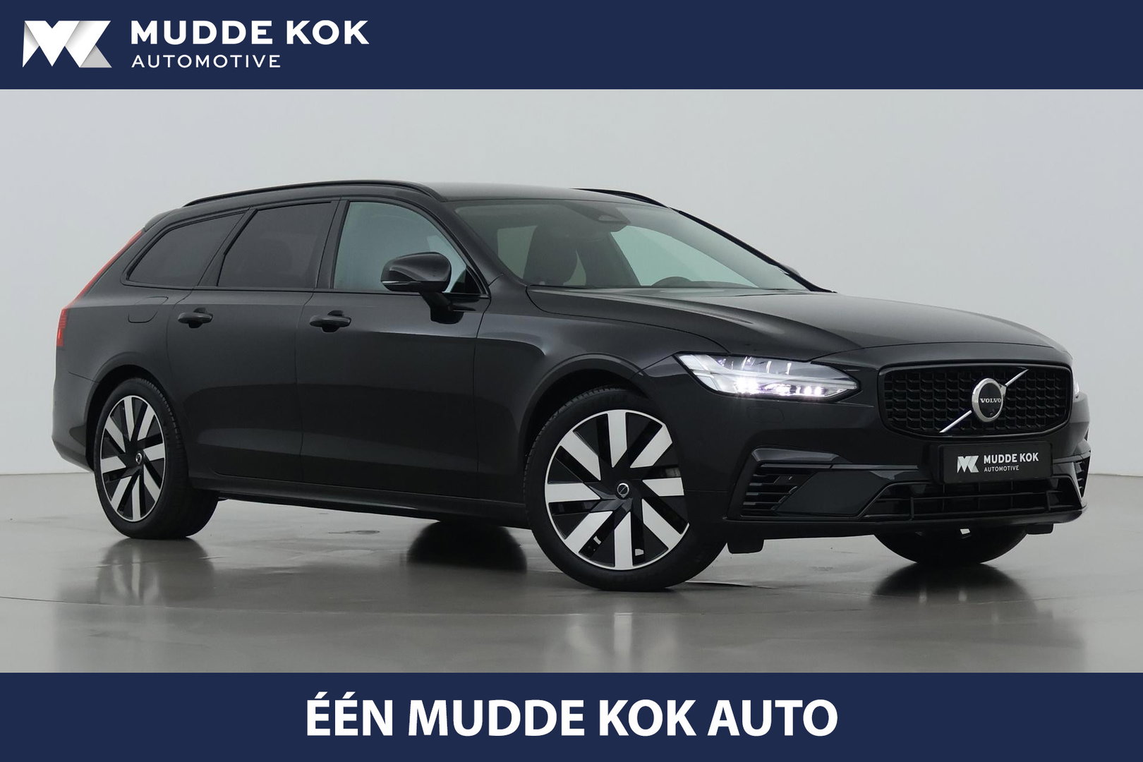 Volvo V90 T8 Plug-in hybrid Plus Dark | ACC | 360° Camera | Harman/Kardon | Keyless | Stoel+Stuurverwarming | 19 Inch