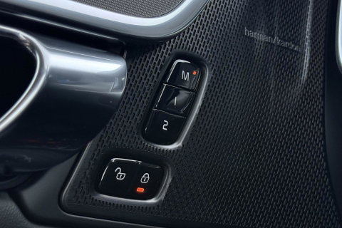 Volvo V90 T8 Plug-in hybrid Plus Dark | ACC | 360° Camera | Harman/Kardon | Keyless | Stoel+Stuurverwarming | 19 Inch