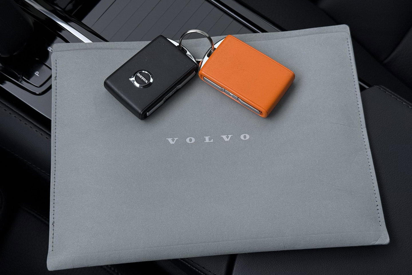 Volvo V90 T8 Plug-in hybrid Plus Dark | ACC | 360° Camera | Harman/Kardon | Keyless | Stoel+Stuurverwarming | 19 Inch