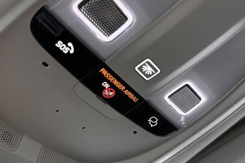 Volvo V90 T8 Plug-in hybrid Plus Dark | ACC | 360° Camera | Harman/Kardon | Keyless | Stoel+Stuurverwarming | 19 Inch