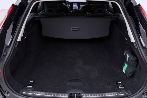 Volvo V90 T8 Plug-in hybrid Plus Dark | ACC | 360° Camera | Harman/Kardon | Keyless | Stoel+Stuurverwarming | 19 Inch