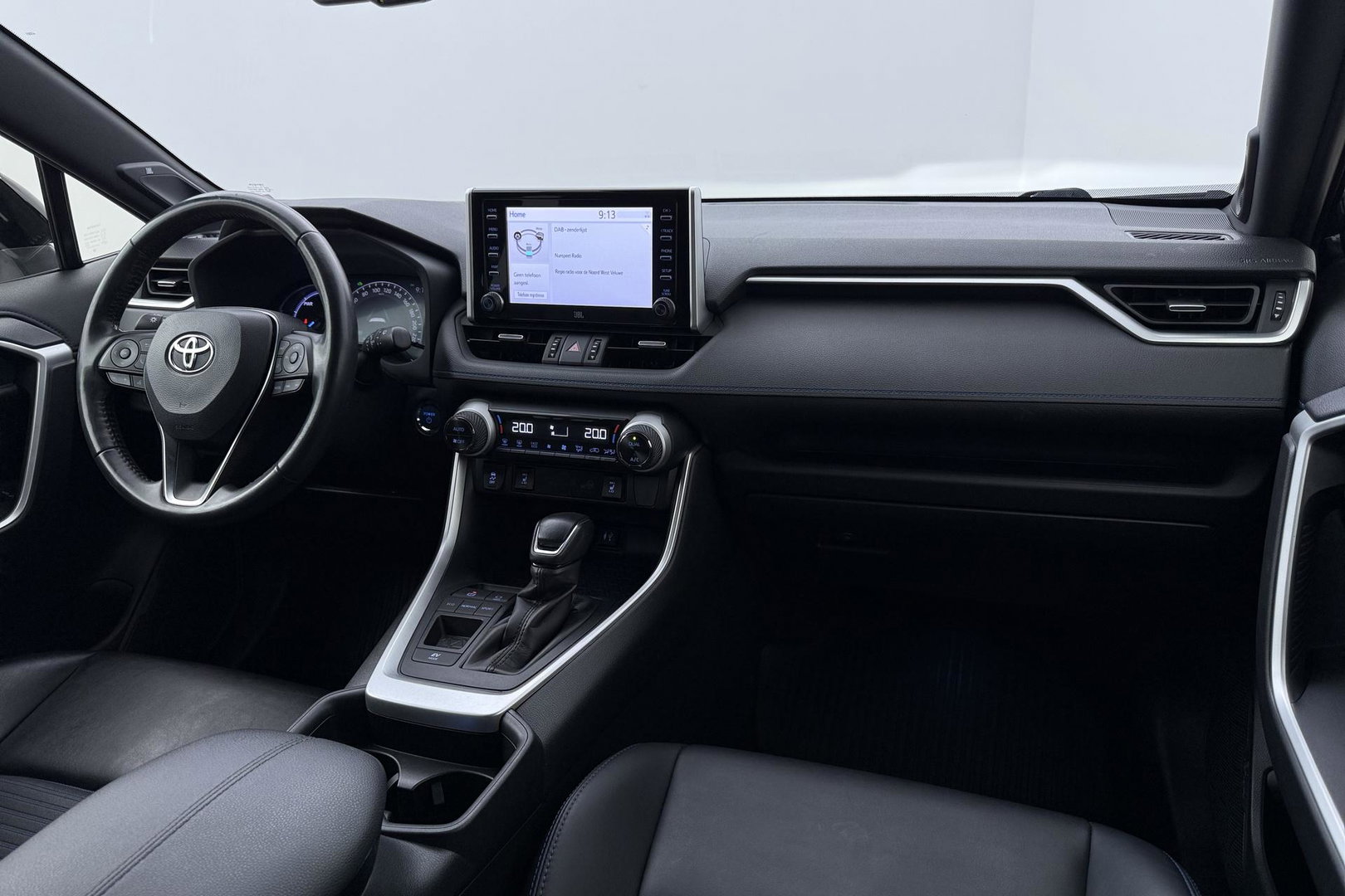 Toyota RAV4 2.5 Hybrid Bi-Tone | ACC | JBL Audio | Stoel+Stuurverwarming | Elektrische Achterklep | Keyless | LED | Camera | 18 Inch