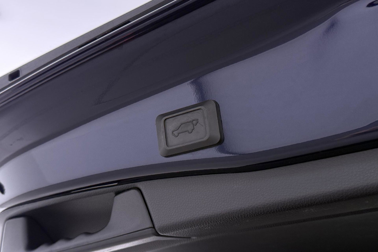 Toyota RAV4 2.5 Hybrid Bi-Tone | ACC | JBL Audio | Stoel+Stuurverwarming | Elektrische Achterklep | Keyless | LED | Camera | 18 Inch