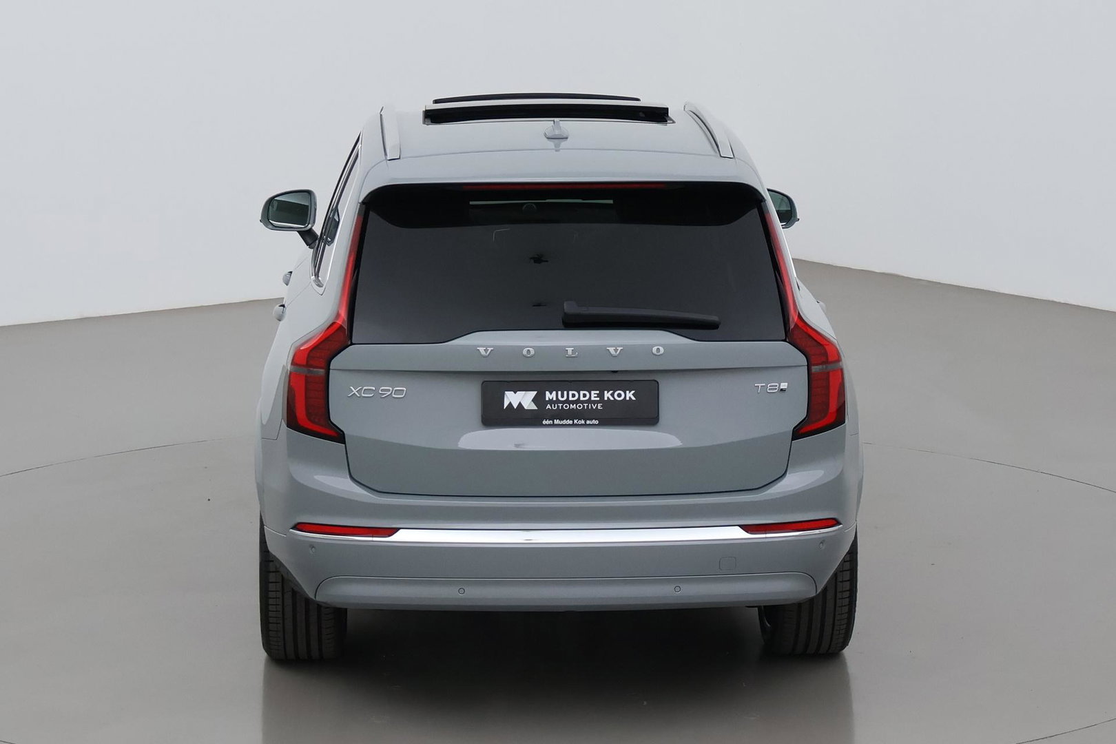 Volvo XC90 T8 Plug-in hybrid Ultra Bright | Bowers&Wilkins | Luchtvering | Massage | 22 Inch | Trekhaak | Head-Up