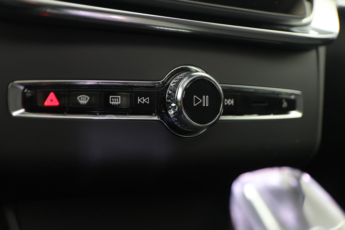Volvo XC90 T8 Plug-in hybrid Ultra Bright | Bowers&Wilkins | Luchtvering | Massage | 22 Inch | Trekhaak | Head-Up