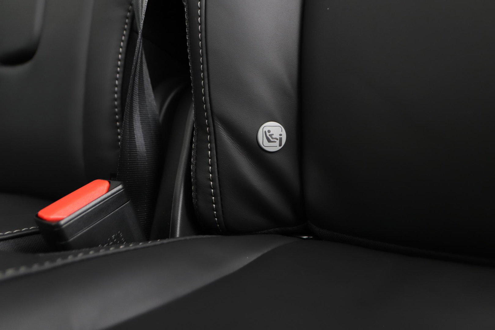 Volvo XC90 T8 Plug-in hybrid Ultra Bright | Bowers&Wilkins | Luchtvering | Massage | 22 Inch | Trekhaak | Head-Up