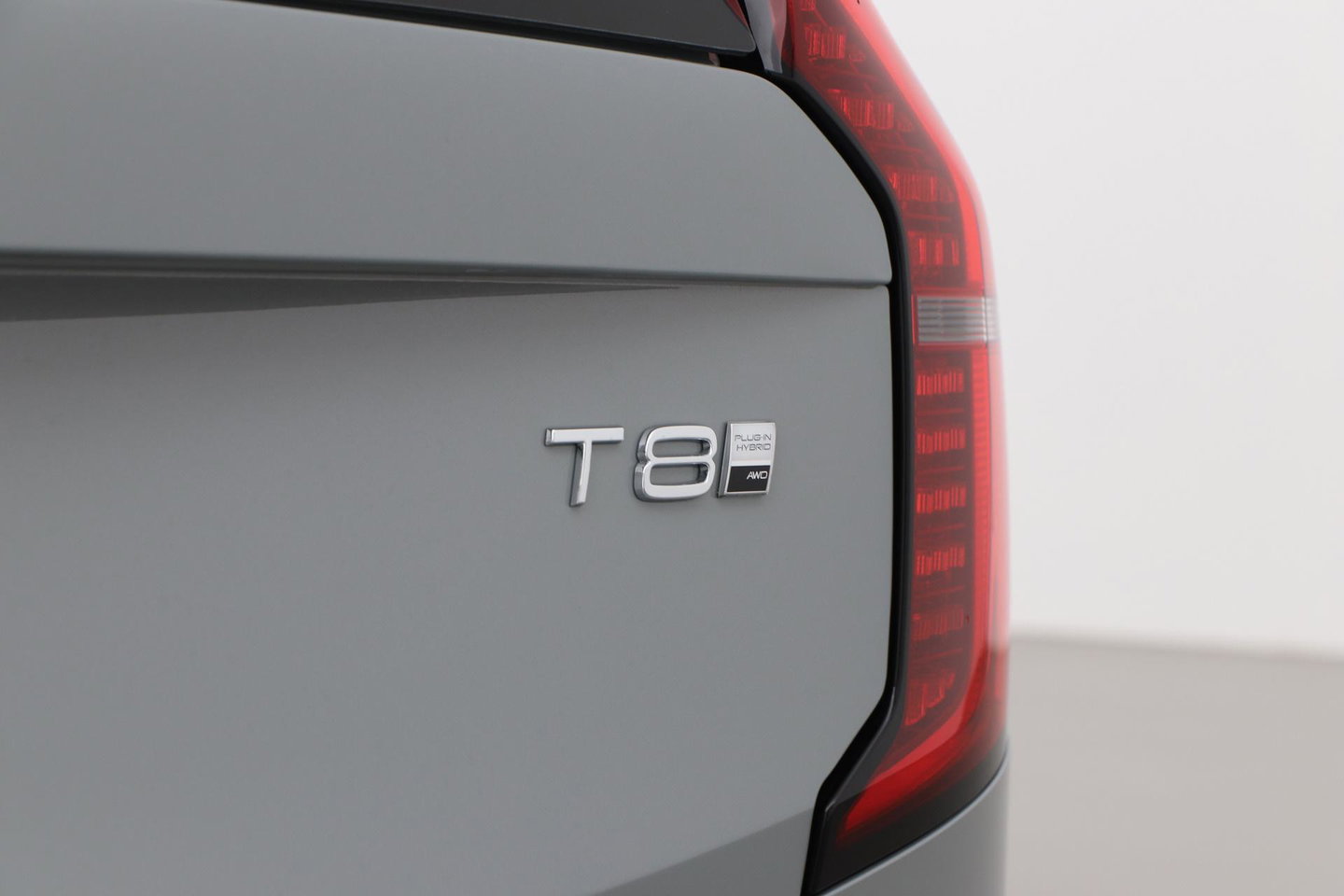 Volvo XC90 T8 Plug-in hybrid Ultra Bright | Bowers&Wilkins | Luchtvering | Massage | 22 Inch | Trekhaak | Head-Up