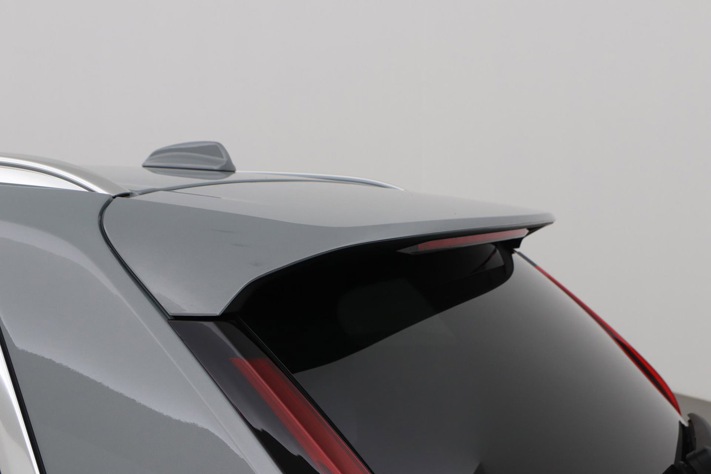Volvo XC90 T8 Plug-in hybrid Ultra Bright | Bowers&Wilkins | Luchtvering | Massage | 22 Inch | Trekhaak | Head-Up