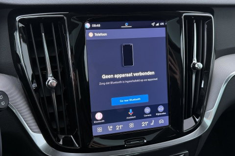 Volvo V60 T6 Plug-in hybrid Plus Bright | ACC | Panoramadak | Head-Up | Harman/Kardon | 360° Camera | Stoel+Stuurverwarming
