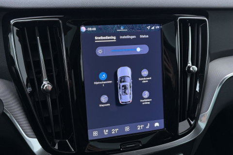 Volvo V60 T6 Plug-in hybrid Plus Bright | ACC | Panoramadak | Head-Up | Harman/Kardon | 360° Camera | Stoel+Stuurverwarming