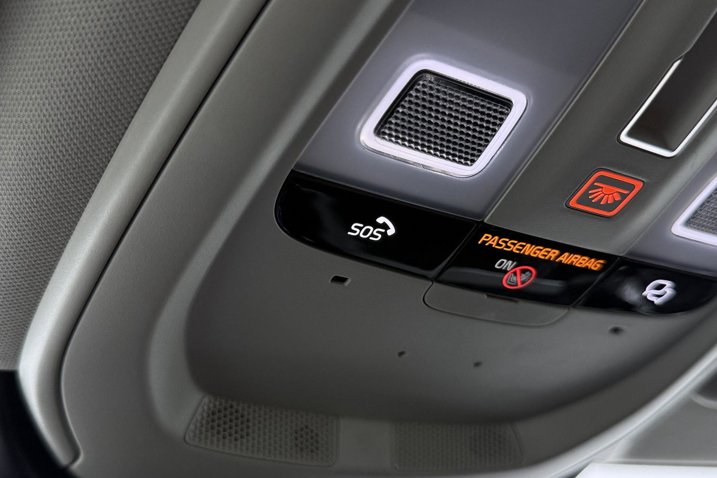 Volvo V60 T6 Plug-in hybrid Plus Bright | ACC | Panoramadak | Head-Up | Harman/Kardon | 360° Camera | Stoel+Stuurverwarming