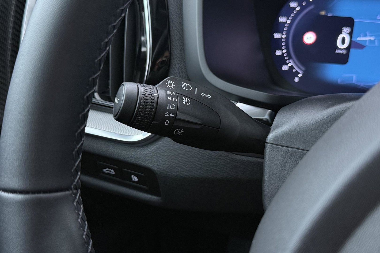 Volvo V60 T6 Plug-in hybrid Plus Bright | ACC | Panoramadak | Head-Up | Harman/Kardon | 360° Camera | Stoel+Stuurverwarming