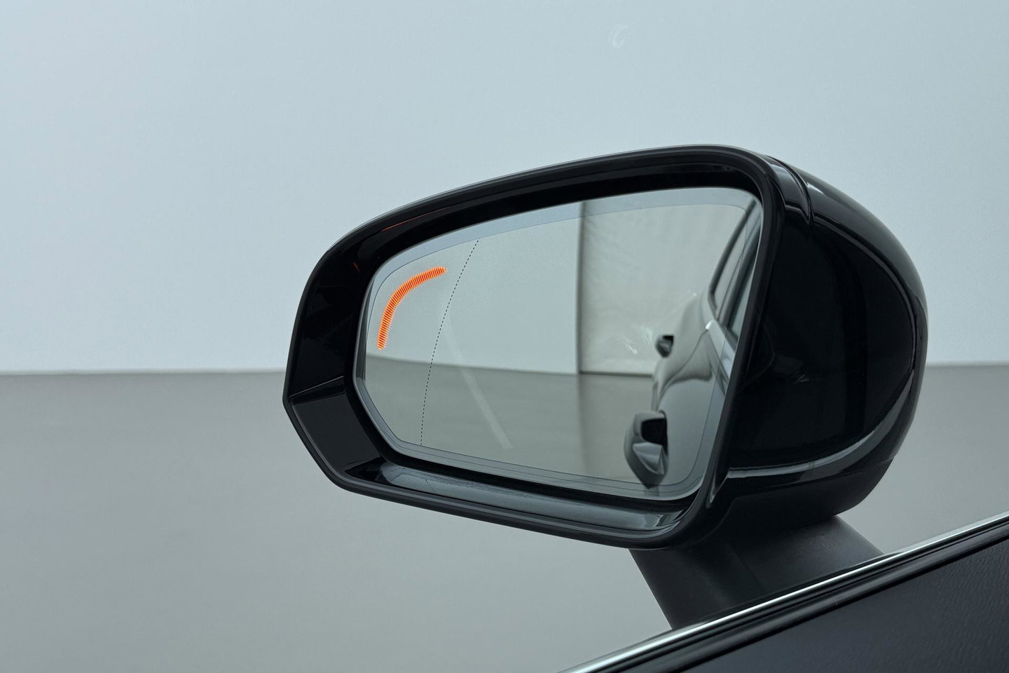 Volvo V60 T6 Plug-in hybrid Plus Bright | ACC | Panoramadak | Head-Up | Harman/Kardon | 360° Camera | Stoel+Stuurverwarming