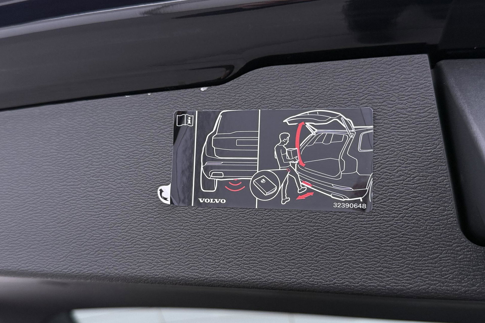 Volvo V60 T6 Plug-in hybrid Plus Bright | ACC | Panoramadak | Head-Up | Harman/Kardon | 360° Camera | Stoel+Stuurverwarming