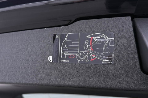 Volvo V60 T6 Plug-in hybrid Plus Bright | ACC | Panoramadak | Head-Up | Harman/Kardon | 360° Camera | Stoel+Stuurverwarming