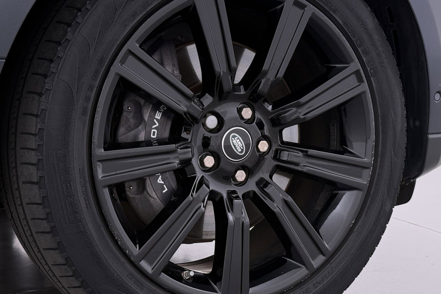 Land Rover Range Rover 2.0 P400e Vogue | SVO Kleur | ACC | Panoramadak | Luchtvering | 360° Camera | Soft-Close