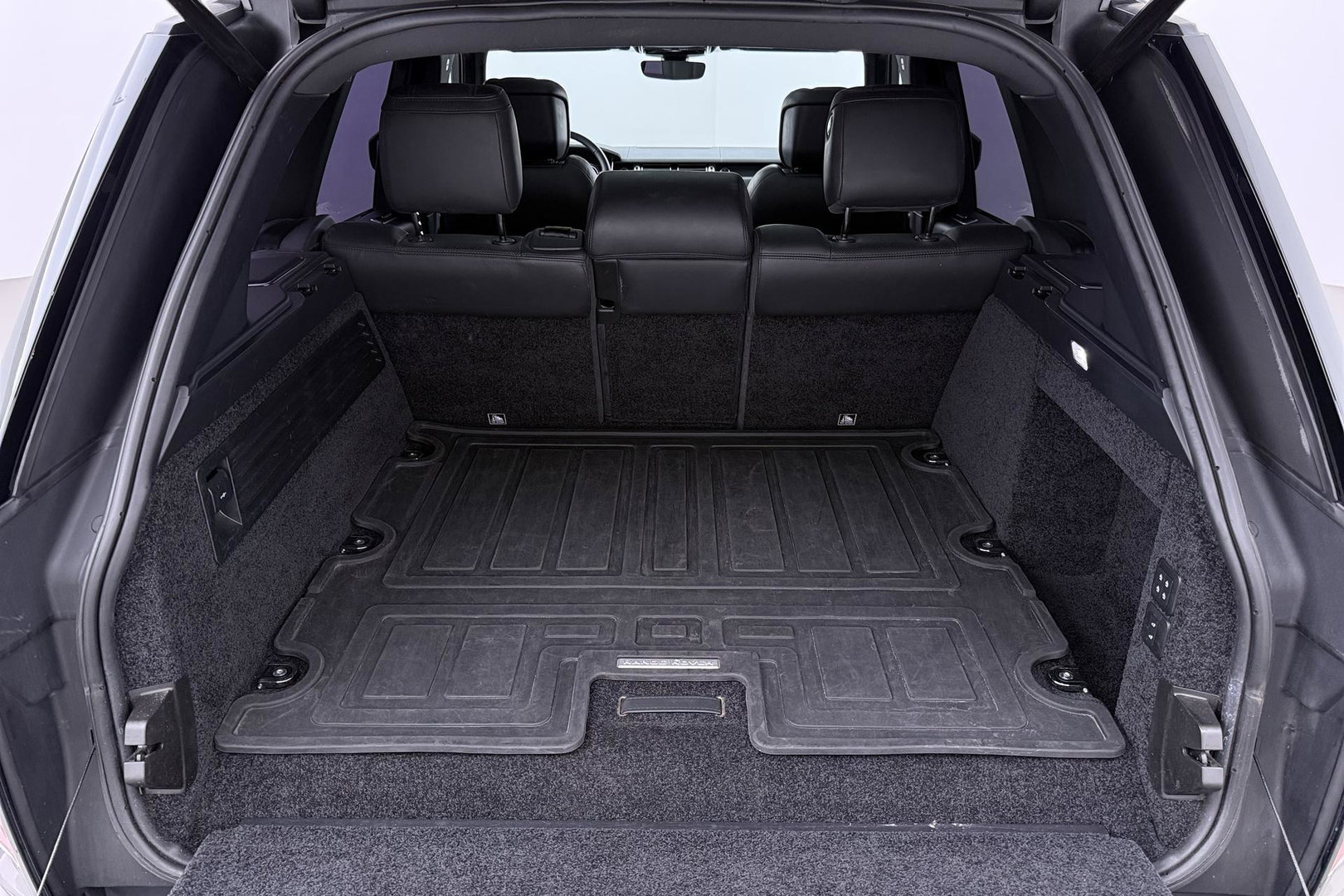 Land Rover Range Rover 2.0 P400e Vogue | SVO Kleur | ACC | Panoramadak | Luchtvering | 360° Camera | Soft-Close