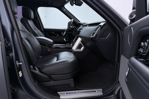 Land Rover Range Rover 2.0 P400e Vogue | SVO Kleur | ACC | Panoramadak | Luchtvering | 360° Camera | Soft-Close