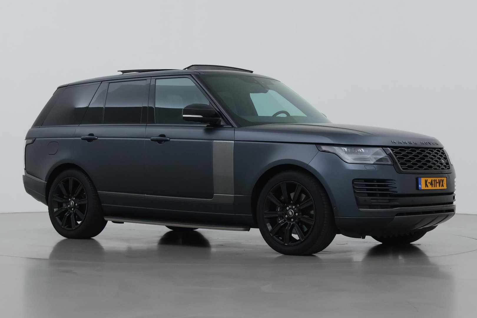 Land Rover Range Rover 2.0 P400e Vogue | SVO Kleur | ACC | Panoramadak | Luchtvering | 360° Camera | Soft-Close