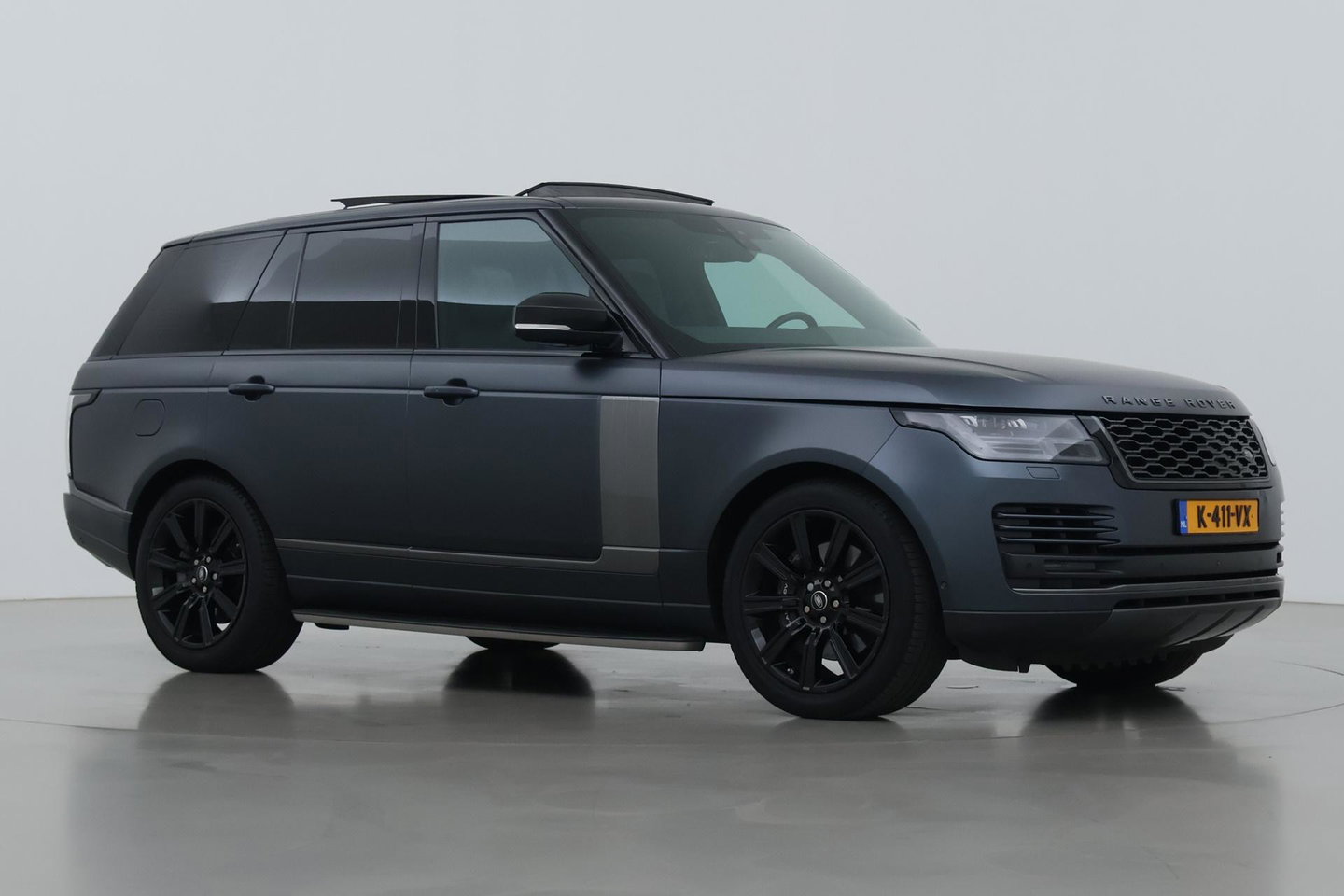 Land Rover Range Rover 2.0 P400e Vogue | SVO Kleur | ACC | Panoramadak | Luchtvering | 360° Camera | Soft-Close