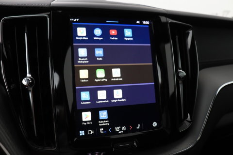 Volvo XC60 T6 Plug-in hybrid Ultra Black Edition | ACC | Luchtvering | Trekhaak | Bowers&Wilkins | 360° Camera | Stoelmassage | Panoramadak | Head-Up