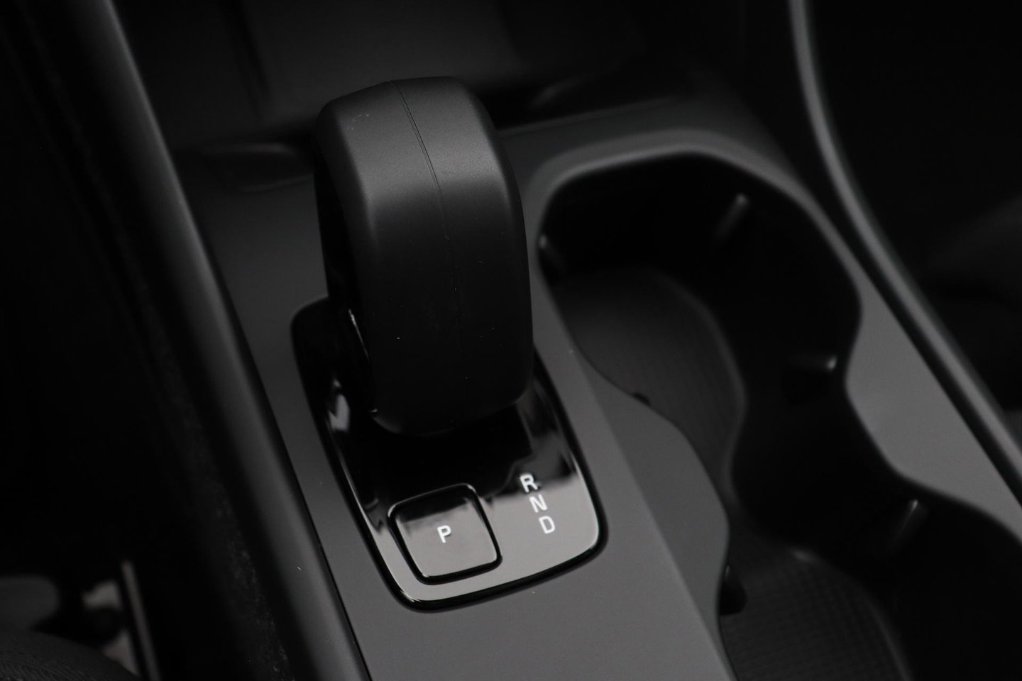 Volvo EX40 Twin Motor Plus Black Edition 82 kWh | ACC | Panoramadak | 360° Camera | Harman/Kardon | Stoel+Stuurverwarming | 20 Inch