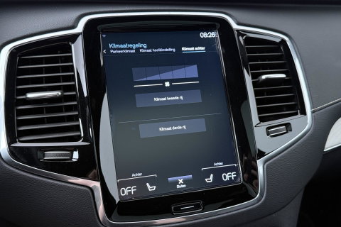 Volvo XC90 T8 Recharge R-Design | ACC | Luchtvering | Panoramadak | Bowers&Wilkins | 360° Camera | Head-Up | Trekhaak | 22 Inch
